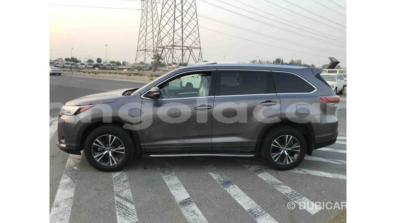 Big with watermark toyota highlander bengo province import dubai 3355