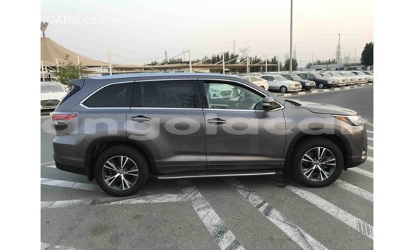 Comprar Importar Toyota Highlander Outro Carro em Import - Dubai em Bengo Province Comprar Importar Toyota Highlander Outro Carro em Import - Dubai em Bengo Province