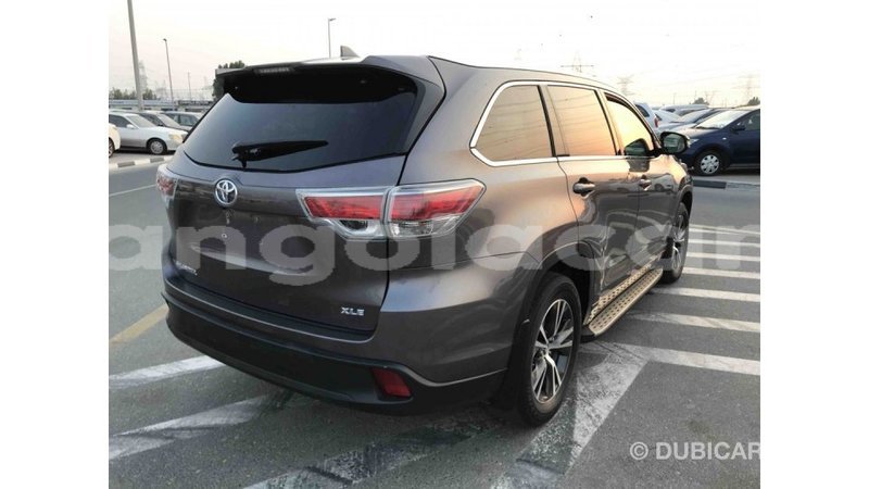 Big with watermark toyota highlander bengo province import dubai 3355