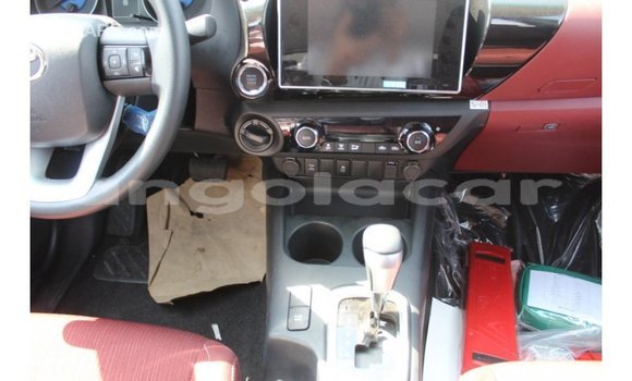 Comprar Importar Toyota Hilux Branco Carro em Import - Dubai em Bengo Province Comprar Importar Toyota Hilux Branco Carro em Import - Dubai em Bengo Province