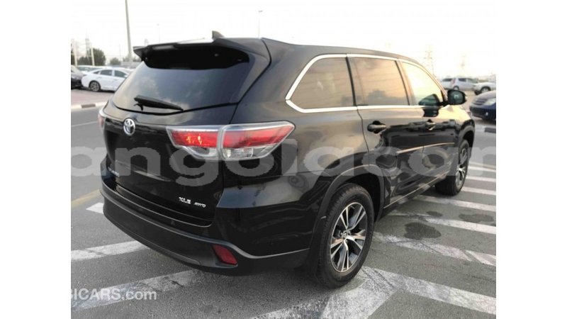 Big with watermark toyota highlander bengo province import dubai 3394