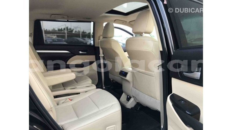 Big with watermark toyota highlander bengo province import dubai 3394