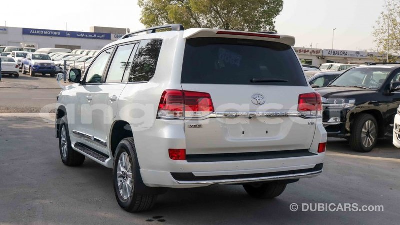 Big with watermark toyota land cruiser bengo province import dubai 3405