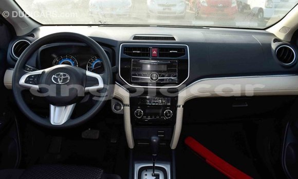 Comprar Importar Toyota Rush Vermelho Carro em Import - Dubai em Bengo Province Comprar Importar Toyota Rush Vermelho Carro em Import - Dubai em Bengo Province
