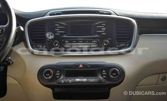 Comprar Importar Kia Sorento Marrom Carro em Import - Dubai em Bengo Province Comprar Importar Kia Sorento Marrom Carro em Import - Dubai em Bengo Province