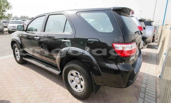 Buy Import Toyota Fortuner Black Car in Import - Dubai in Bengo Province Buy Import Toyota Fortuner Black Car in Import - Dubai in Bengo Province
