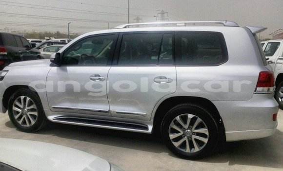 Comprar Importar Toyota Land Cruiser Outro Carro em Import - Dubai em Bengo Province Comprar Importar Toyota Land Cruiser Outro Carro em Import - Dubai em Bengo Province