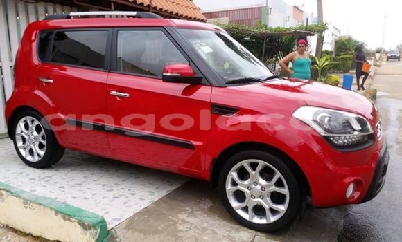 Comprar Importar Kia Soul Vermelho Carro em Luanda em Luanda Province Comprar Importar Kia Soul Vermelho Carro em Luanda em Luanda Province