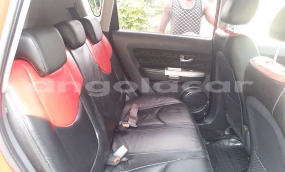 Comprar Importar Kia Soul Vermelho Carro em Luanda em Luanda Province Comprar Importar Kia Soul Vermelho Carro em Luanda em Luanda Province