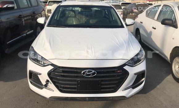 Comprar Importar Hyundai Elantra Branco Carro em Import - Dubai em Bengo Province Comprar Importar Hyundai Elantra Branco Carro em Import - Dubai em Bengo Province