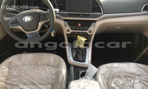 Comprar Importar Hyundai Elantra Branco Carro em Import - Dubai em Bengo Province Comprar Importar Hyundai Elantra Branco Carro em Import - Dubai em Bengo Province