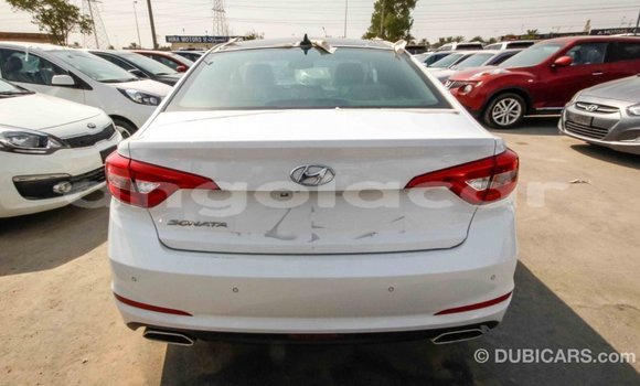 Buy Import Hyundai Sonata White Car in Import - Dubai in Bengo Province Buy Import Hyundai Sonata White Car in Import - Dubai in Bengo Province