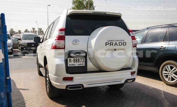 Comprar Importar Toyota Prado Branco Carro em Import - Dubai em Bengo Province Comprar Importar Toyota Prado Branco Carro em Import - Dubai em Bengo Province