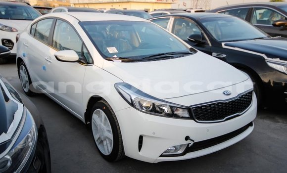 Comprar Importar Kia Cerato Branco Carro em Import - Dubai em Bengo Province Comprar Importar Kia Cerato Branco Carro em Import - Dubai em Bengo Province