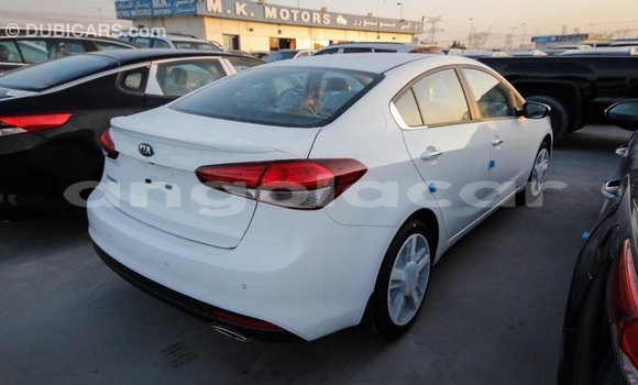Comprar Importar Kia Cerato Branco Carro em Import - Dubai em Bengo Province Comprar Importar Kia Cerato Branco Carro em Import - Dubai em Bengo Province