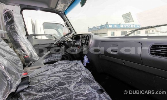 Buy Import Hyundai Accent White Car in Import - Dubai in Bengo Province Buy Import Hyundai Accent White Car in Import - Dubai in Bengo Province