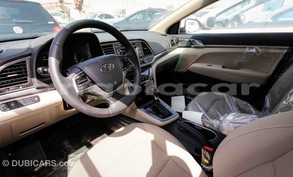 Buy Import Hyundai Elantra White Car in Import - Dubai in Bengo Province Buy Import Hyundai Elantra White Car in Import - Dubai in Bengo Province