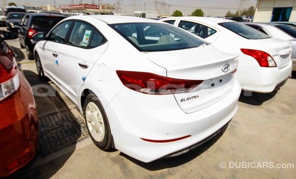 Buy Import Hyundai Elantra White Car in Import - Dubai in Bengo Province Buy Import Hyundai Elantra White Car in Import - Dubai in Bengo Province