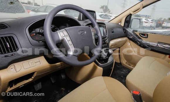 Comprar Importar Hyundai Accent Branco Carro em Import - Dubai em Bengo Province Comprar Importar Hyundai Accent Branco Carro em Import - Dubai em Bengo Province