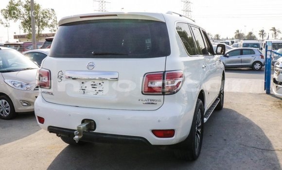 Buy Import Nissan Patrol White Car in Import - Dubai in Bengo Province Buy Import Nissan Patrol White Car in Import - Dubai in Bengo Province