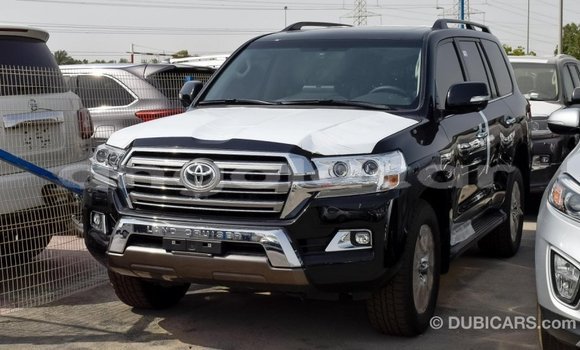 Comprar Importar Toyota Land Cruiser Preto Carro em Import - Dubai em Bengo Province Comprar Importar Toyota Land Cruiser Preto Carro em Import - Dubai em Bengo Province