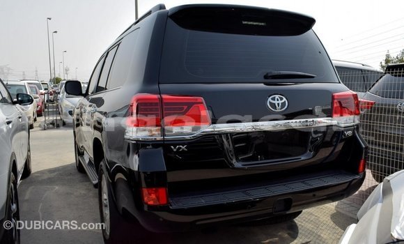 Comprar Importar Toyota Land Cruiser Preto Carro em Import - Dubai em Bengo Province Comprar Importar Toyota Land Cruiser Preto Carro em Import - Dubai em Bengo Province