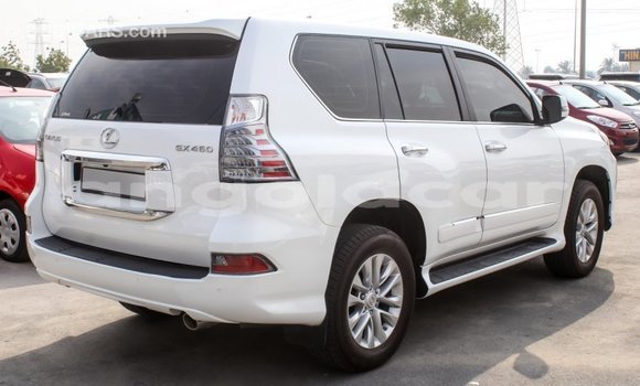 Comprar Importar Lexus GX Branco Carro em Import - Dubai em Bengo Province Comprar Importar Lexus GX Branco Carro em Import - Dubai em Bengo Province