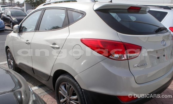 Buy Import Hyundai Tucson Beige Car in Import - Dubai in Bengo Province Buy Import Hyundai Tucson Beige Car in Import - Dubai in Bengo Province