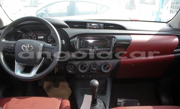 Buy Import Toyota Hilux Other Car in Import - Dubai in Bengo Province Buy Import Toyota Hilux Other Car in Import - Dubai in Bengo Province