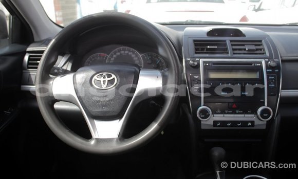 Buy Import Toyota Camry White Car in Import - Dubai in Bengo Province Buy Import Toyota Camry White Car in Import - Dubai in Bengo Province