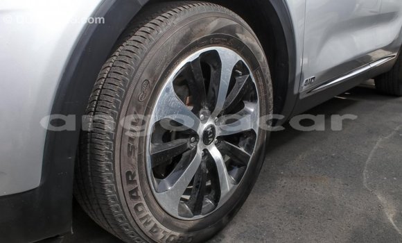 Buy Import Kia Sorento Other Car in Import - Dubai in Bengo Province Buy Import Kia Sorento Other Car in Import - Dubai in Bengo Province