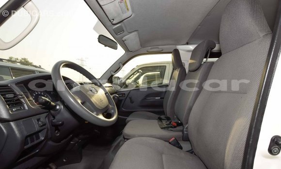 Buy Import Toyota Hiace White Car in Import - Dubai in Bengo Province Buy Import Toyota Hiace White Car in Import - Dubai in Bengo Province