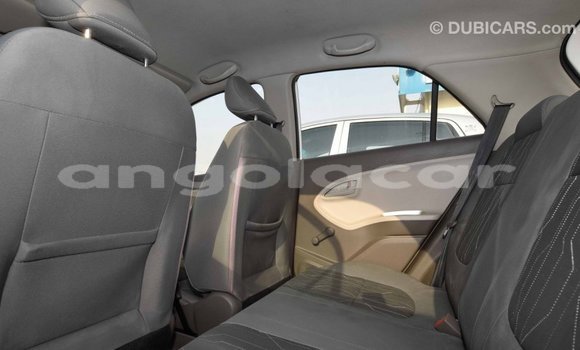 Buy Import Kia Picanto White Car in Import - Dubai in Bengo Province Buy Import Kia Picanto White Car in Import - Dubai in Bengo Province