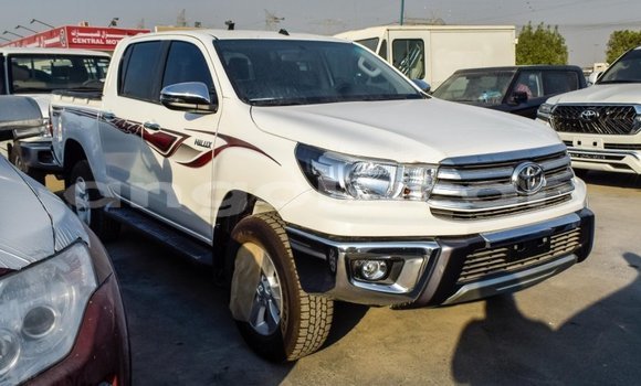 Buy Import Toyota Hilux White Car in Import - Dubai in Bengo Province Buy Import Toyota Hilux White Car in Import - Dubai in Bengo Province