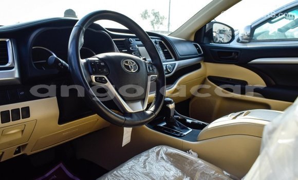 Comprar Importar Toyota Highlander Preto Carro em Import - Dubai em Bengo Province Comprar Importar Toyota Highlander Preto Carro em Import - Dubai em Bengo Province