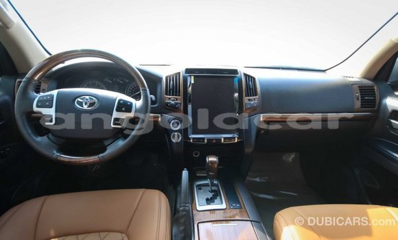 Comprar Importar Toyota Land Cruiser Marrom Carro em Import - Dubai em Bengo Province Comprar Importar Toyota Land Cruiser Marrom Carro em Import - Dubai em Bengo Province