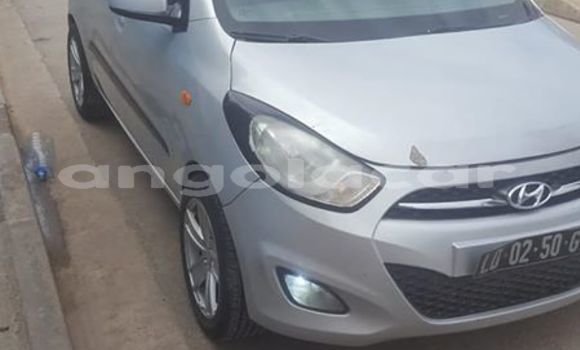 Buy Import Hyundai i10 Silver Car in Luanda in Luanda Province Buy Import Hyundai i10 Silver Car in Luanda in Luanda Province