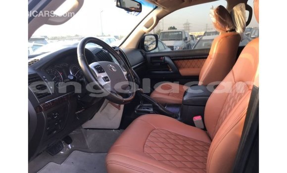 Buy Import Toyota Land Cruiser Black Car in Import - Dubai in Bengo Province Buy Import Toyota Land Cruiser Black Car in Import - Dubai in Bengo Province