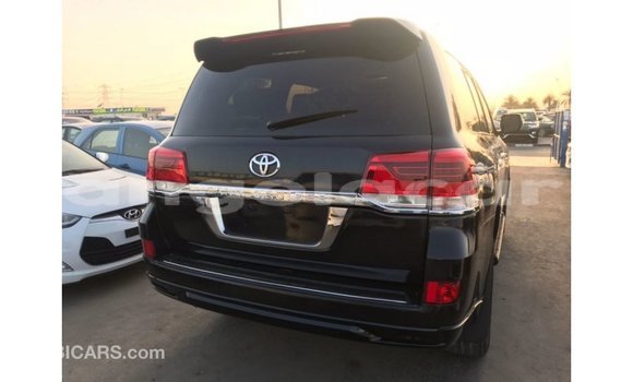 Buy Import Toyota Land Cruiser Black Car in Import - Dubai in Bengo Province Buy Import Toyota Land Cruiser Black Car in Import - Dubai in Bengo Province