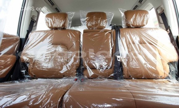Comprar Importar Nissan Patrol Marrom Carro em Import - Dubai em Bengo Province Comprar Importar Nissan Patrol Marrom Carro em Import - Dubai em Bengo Province