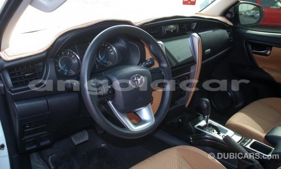 Buy Import Toyota Fortuner White Car in Import - Dubai in Bengo Province Buy Import Toyota Fortuner White Car in Import - Dubai in Bengo Province