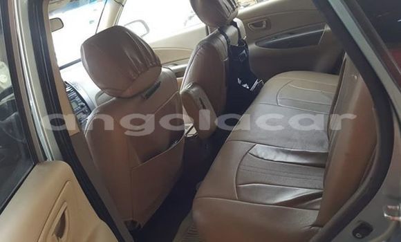 Buy Import Hyundai Tucson Silver Car in Luanda in Luanda Province Buy Import Hyundai Tucson Silver Car in Luanda in Luanda Province