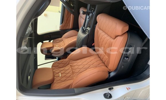 Comprar Importar Lexus LX Branco Carro em Import - Dubai em Bengo Province Comprar Importar Lexus LX Branco Carro em Import - Dubai em Bengo Province