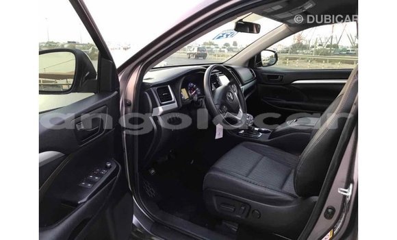 Comprar Importar Toyota Highlander Outro Carro em Import - Dubai em Bengo Province Comprar Importar Toyota Highlander Outro Carro em Import - Dubai em Bengo Province