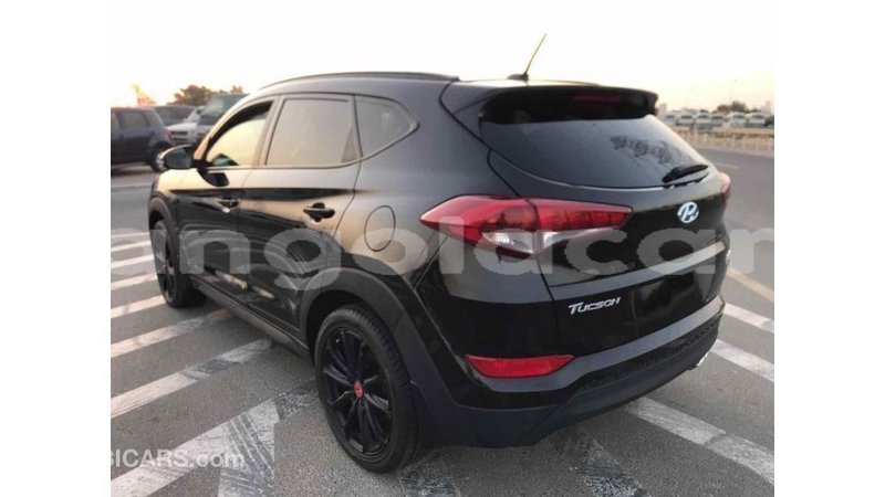 Big with watermark hyundai tucson bengo province import dubai 3576