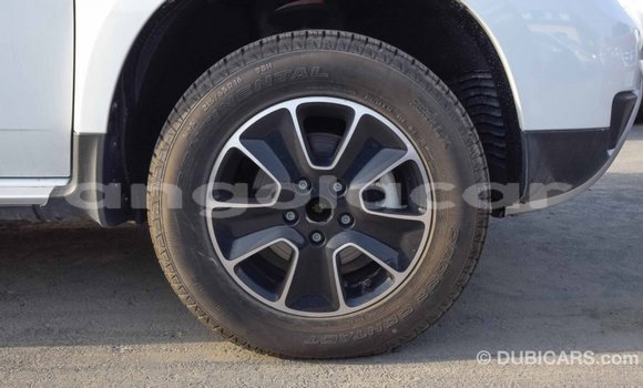 Comprar Importar Renault Duster Branco Carro em Import - Dubai em Bengo Province Comprar Importar Renault Duster Branco Carro em Import - Dubai em Bengo Province