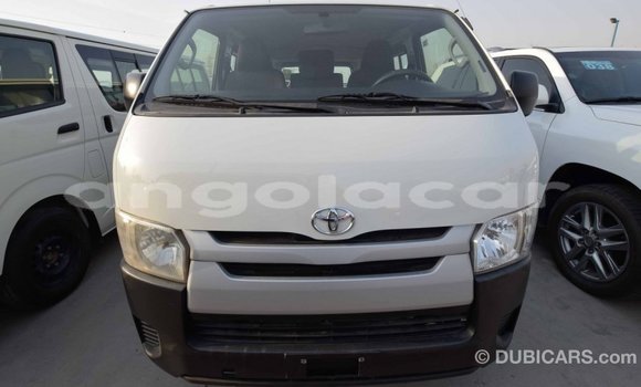 Comprar Importar Toyota Hiace Branco Carro em Import - Dubai em Bengo Province Comprar Importar Toyota Hiace Branco Carro em Import - Dubai em Bengo Province