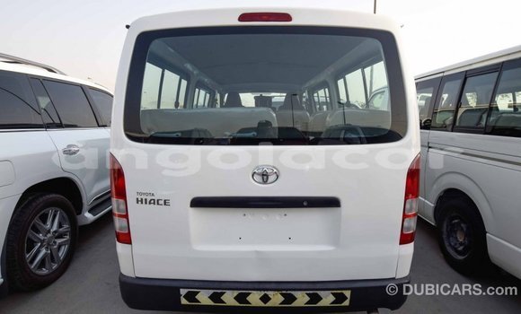 Comprar Importar Toyota Hiace Branco Carro em Import - Dubai em Bengo Province Comprar Importar Toyota Hiace Branco Carro em Import - Dubai em Bengo Province