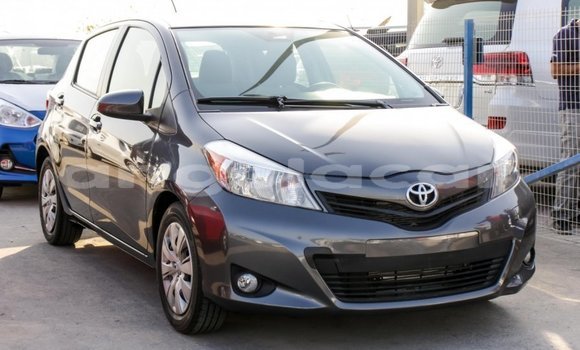 Comprar Importar Toyota Yaris Outro Carro em Import - Dubai em Bengo Province Comprar Importar Toyota Yaris Outro Carro em Import - Dubai em Bengo Province
