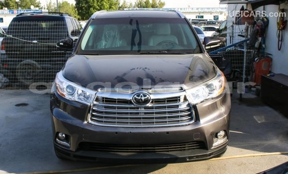Comprar Importar Toyota Highlander Outro Carro em Import - Dubai em Bengo Province Comprar Importar Toyota Highlander Outro Carro em Import - Dubai em Bengo Province